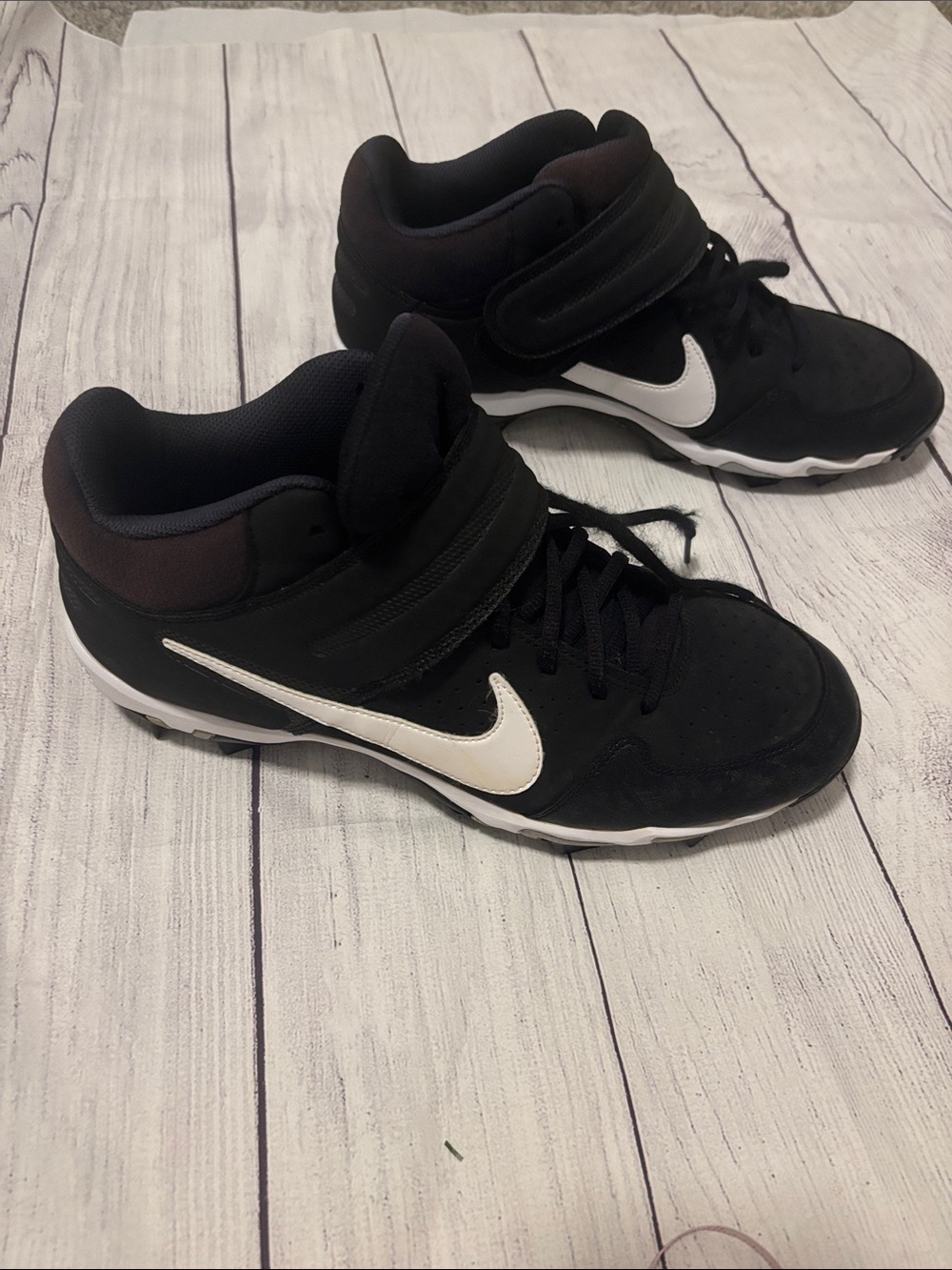 Nike Alpha Huarache Keystone Mid Baseball Cleats